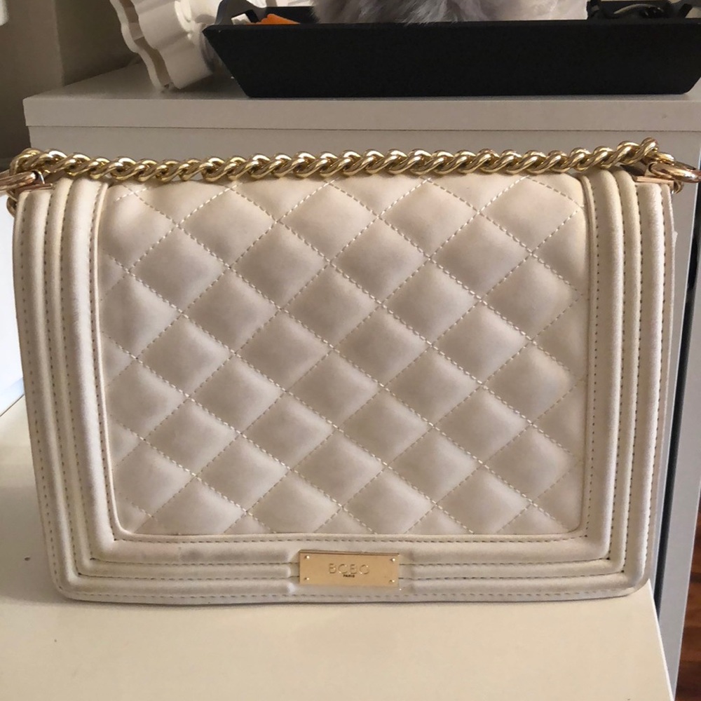 White BCBG purse